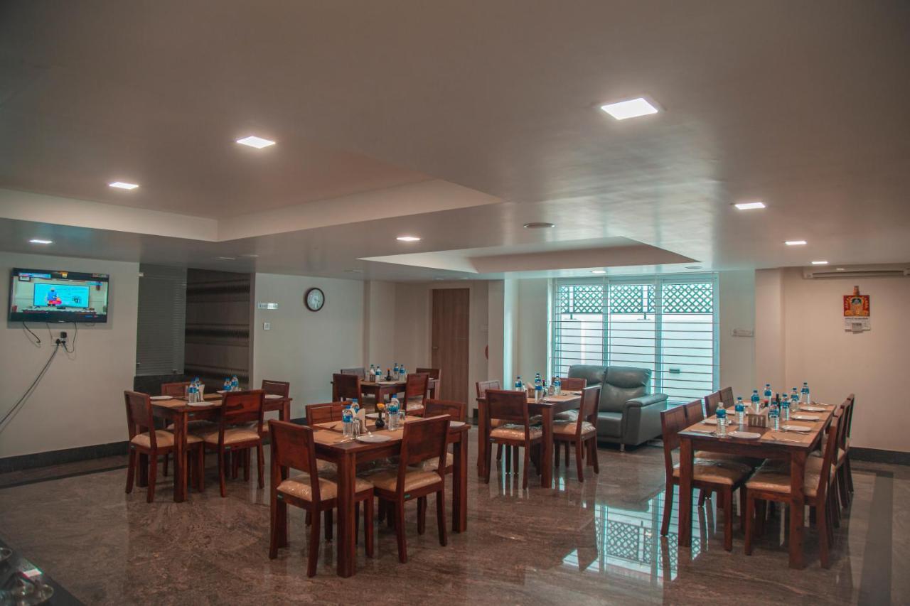 Park Avenue Suites Коимбатур Экстерьер фото