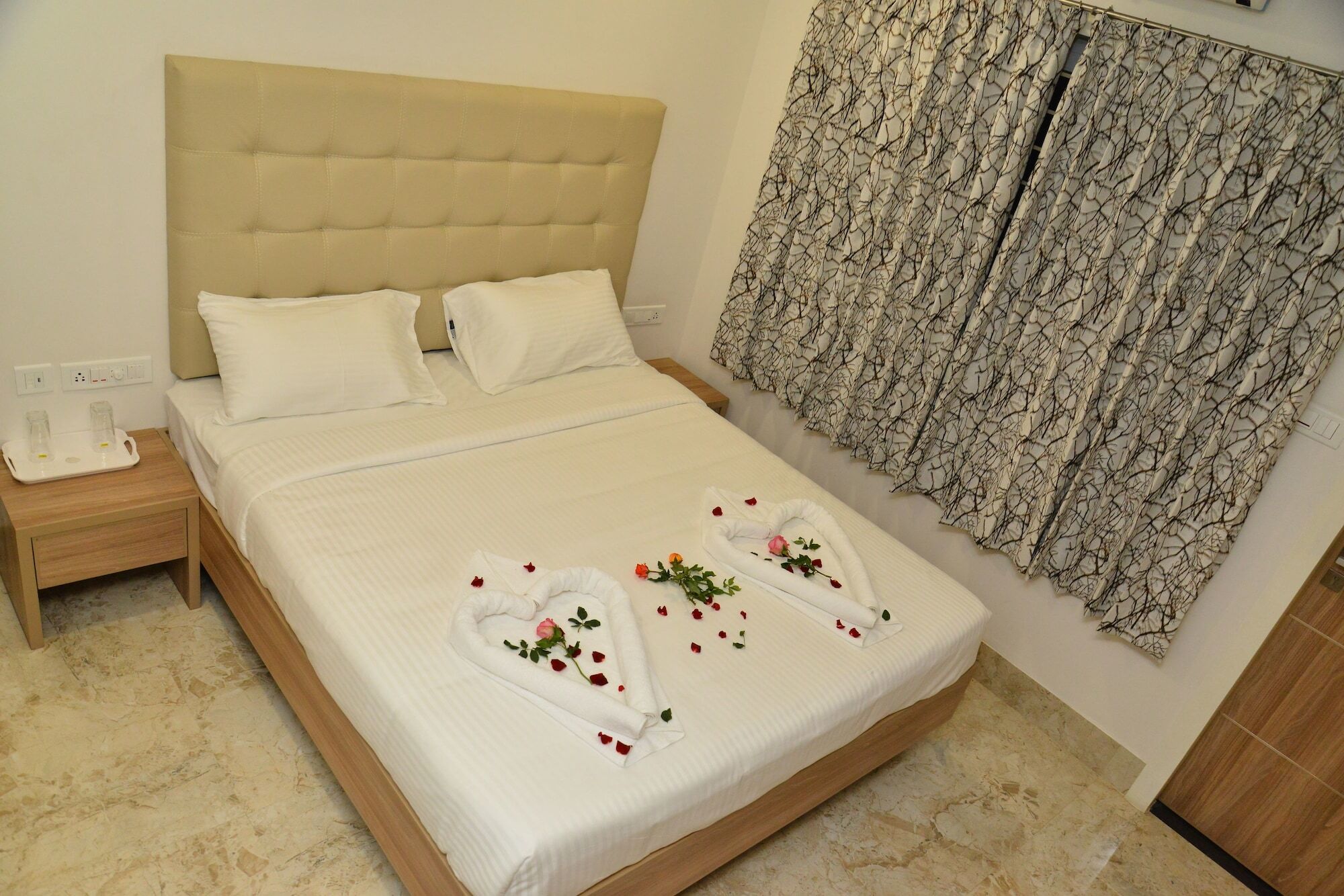 Park Avenue Suites Коимбатур Экстерьер фото